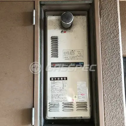 施工前の給湯器（YV1624RG）