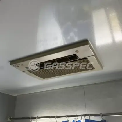 施工前の浴室乾燥機（RBH-C333K3SNP）