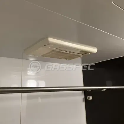 施工前の浴室乾燥機（FD2811J3）