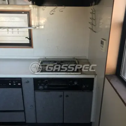 施工前のビルトインガスコンロ（DG3057NR）