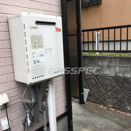 交換前の給湯器（ノーリツ GT-2450SAWX）