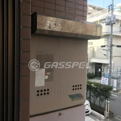 施工前の給湯器（GT-2400SAW）