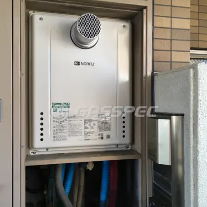 施工後の給湯器（ノーリツ GT-2460AWX-T-1 BL）