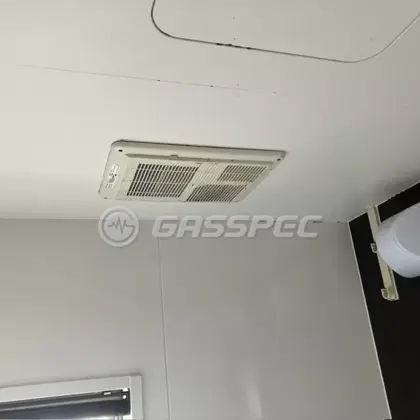 施工前の浴室乾燥機（EYK-303J）