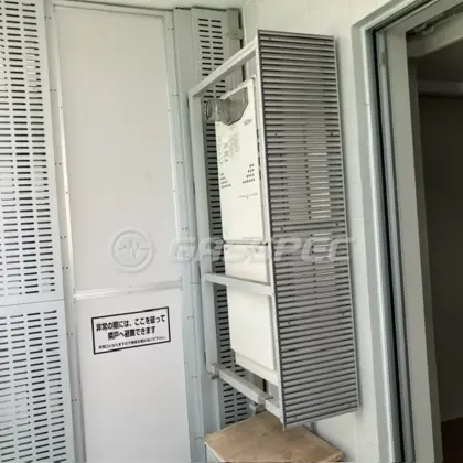 施工前の暖房熱源機（GTH-C2436AWX6H-T）
