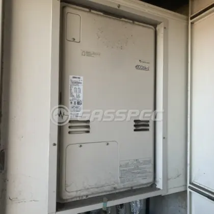 施工前の暖房熱源機（RUFH-K2400AU2-3）