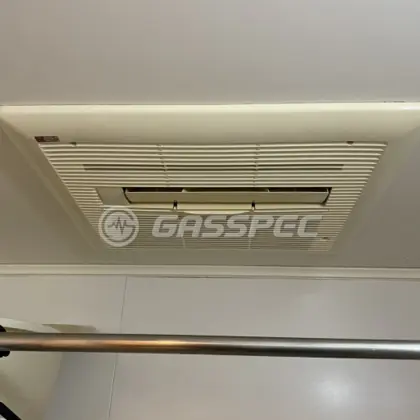 施工前の浴室乾燥機（BBD-3300ACSK-3）