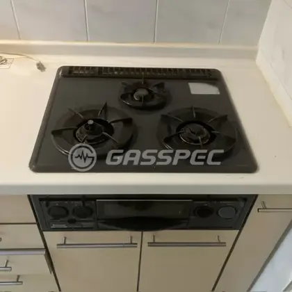 施工前のビルトインガスコンロ（RBG-31J5S-R）