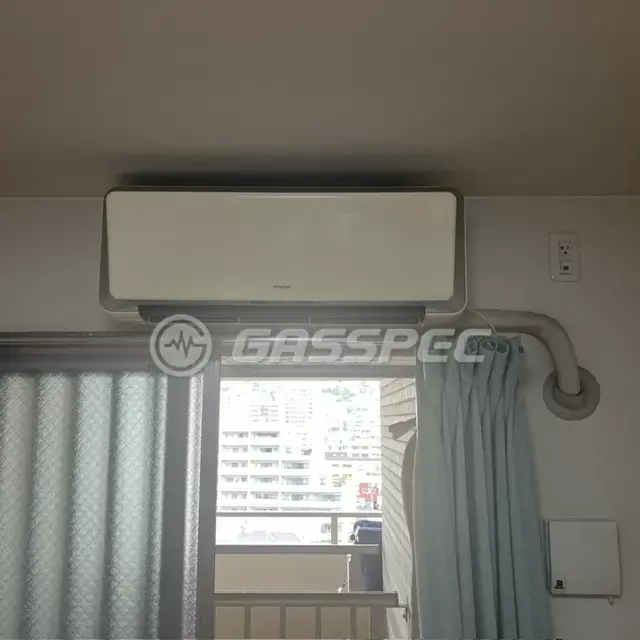 交換前のエアコン（日立 RAS-S22W）