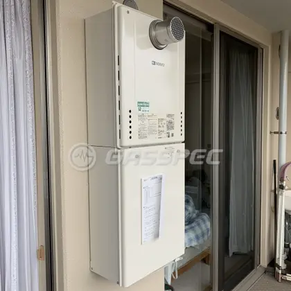 施工後の給湯器（ノーリツ GT-2460SAWX-T-1 BL）