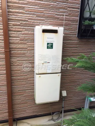 施工前の給湯器（GJ-C24T2）