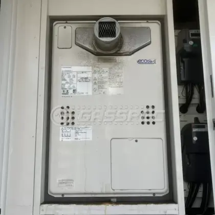 施工前の暖房熱源機（GTH-C2439SAWX3H-T）