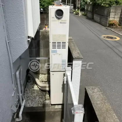 施工前の暖房熱源機（RUFH-SK2400AW2-3(A)）