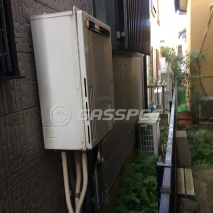 施工前の給湯器（GX-240AW）
