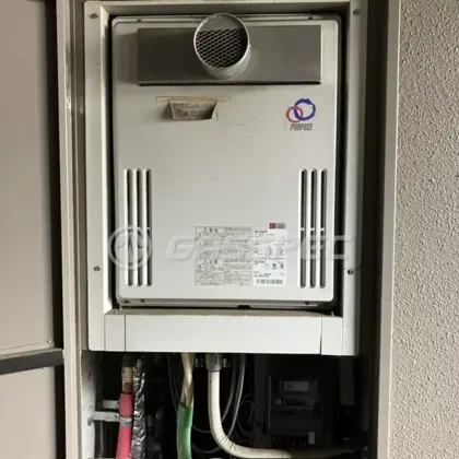施工前の給湯器（GX-244AT）
