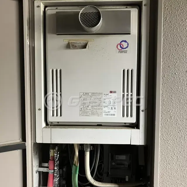 交換前の給湯器（パーパス GX-244AT）