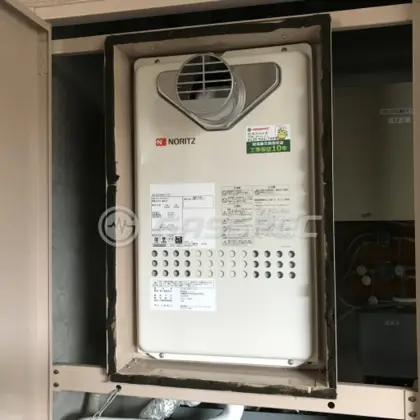 施工後の給湯器（ノーリツ GQ-2427AWX-T-DX BL）