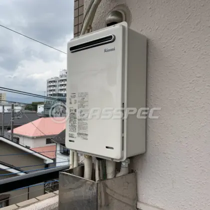 施工後の給湯器（リンナイ RUJ-A2400W）