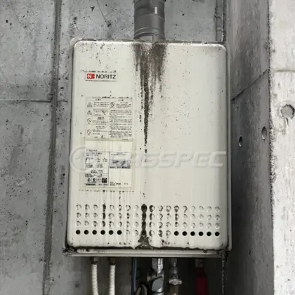 施工前の給湯器（GT-2028SAWX-H）