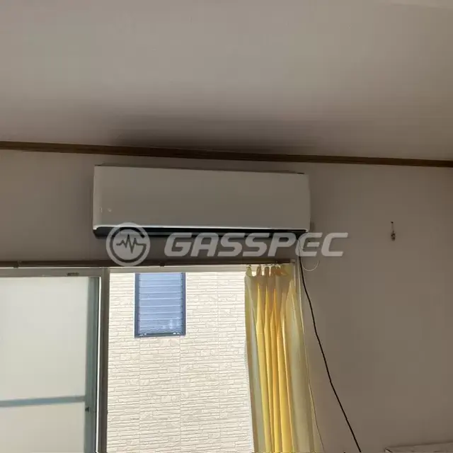 交換前のエアコン（三洋電機 SAP-EXY22T）