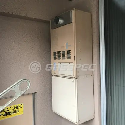 施工前の暖房熱源機（DH-NS241AWADL）