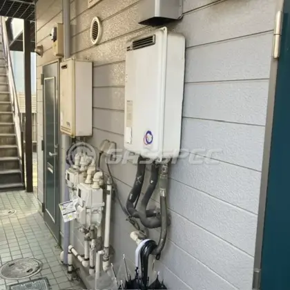 施工前の給湯器（SQ164R）