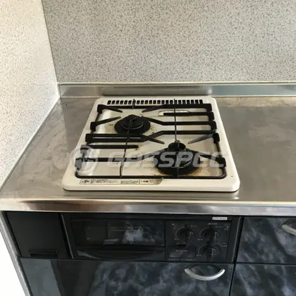 施工前のビルトインガスコンロ（RBG-20KS-B）