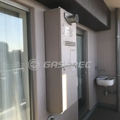 施工前の暖房熱源機（GTH-2434SAWX3H-T）