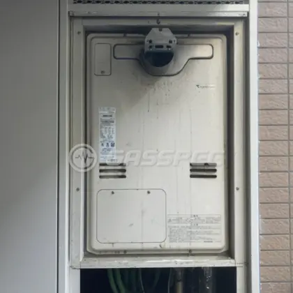 施工前の暖房熱源機（RUFH-V2403SAA2-3(A)）