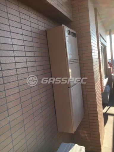 施工前の暖房熱源機（GTH-2413AWXH）