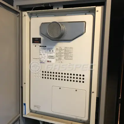 施工前の暖房熱源機（GTH-2417SAWX6H-T）