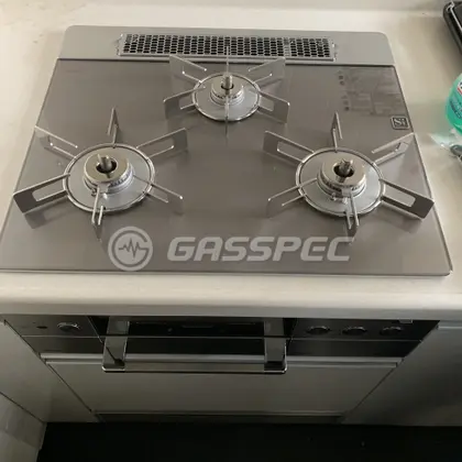 施工後のビルトインガスコンロ（リンナイ RHS32W22E2R2D-STW）