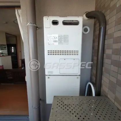 施工前の給湯器（GTH-2413SAWXH）