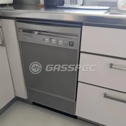 施工前のビルトイン食洗機（NP-P45FD1SAA）