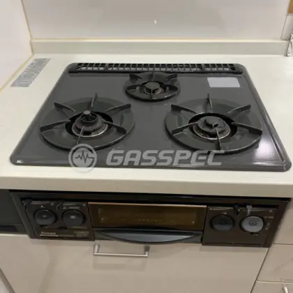 施工前のビルトインガスコンロ（RBG-31A7C2）