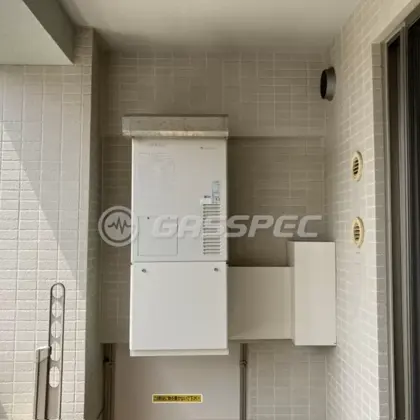 施工前の暖房熱源機（AT4203BRSAW3QU）
