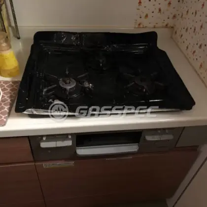 施工前のビルトインガスコンロ（ZGFNL6R090SE）
