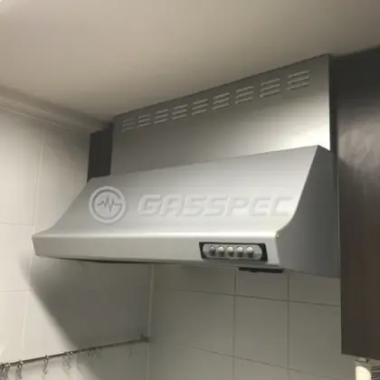 施工前のレンジフード（BFR-3B-753）