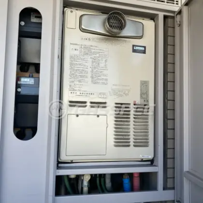 施工前の暖房熱源機（AT-4299ARSAW3Q-C）