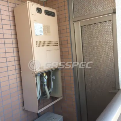 施工前の暖房熱源機（GTH-2413AWXH）