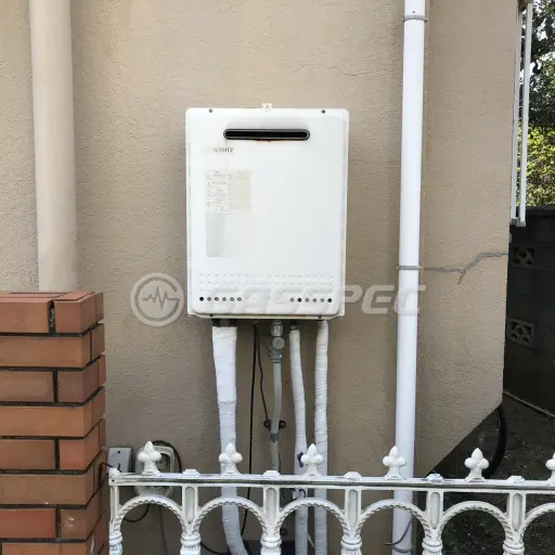 交換前の給湯器（ノーリツ GT-2428SAWX）