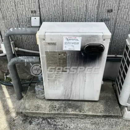 施工前の給湯器（OQB-307Y）