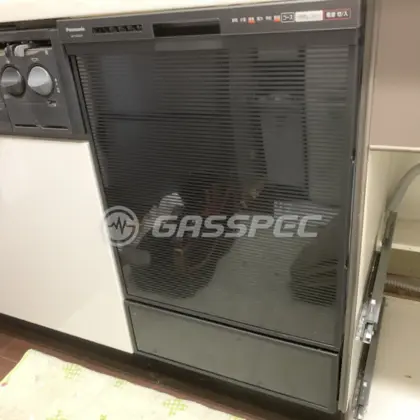 施工後のビルトイン食洗機（パナソニック NP-45RD7K）
