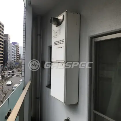 施工前の暖房熱源機（GTH-2417AWX3H-T）