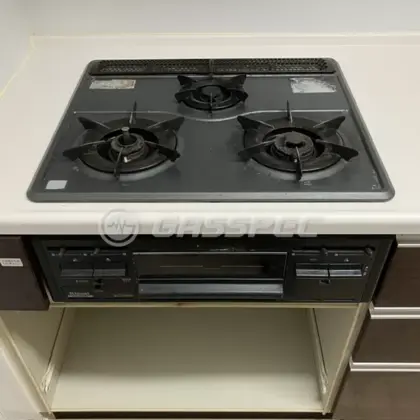施工前のビルトインガスコンロ（RBG-31A8FS）