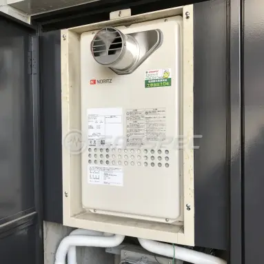 施工後の給湯器（ノーリツ GQ-2427AWX-T-DX BL）