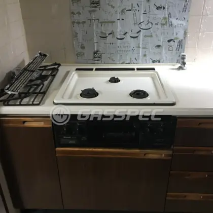 施工前のビルトインガスコンロ（RBG-30B）