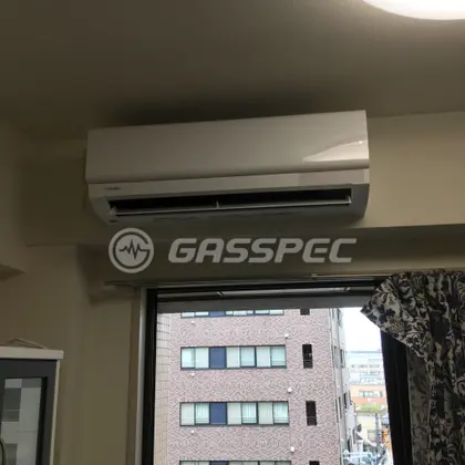 施工後のエアコン（東芝 RAS-2819T）