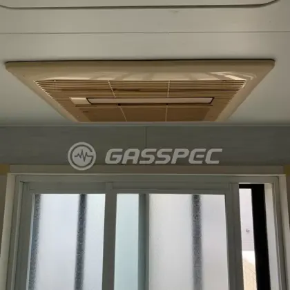 施工前の浴室乾燥機（FD2809F1）