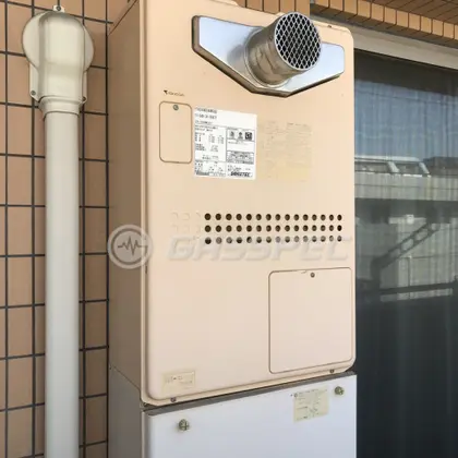 施工前の暖房熱源機（GTH-2434AWX3H-T）